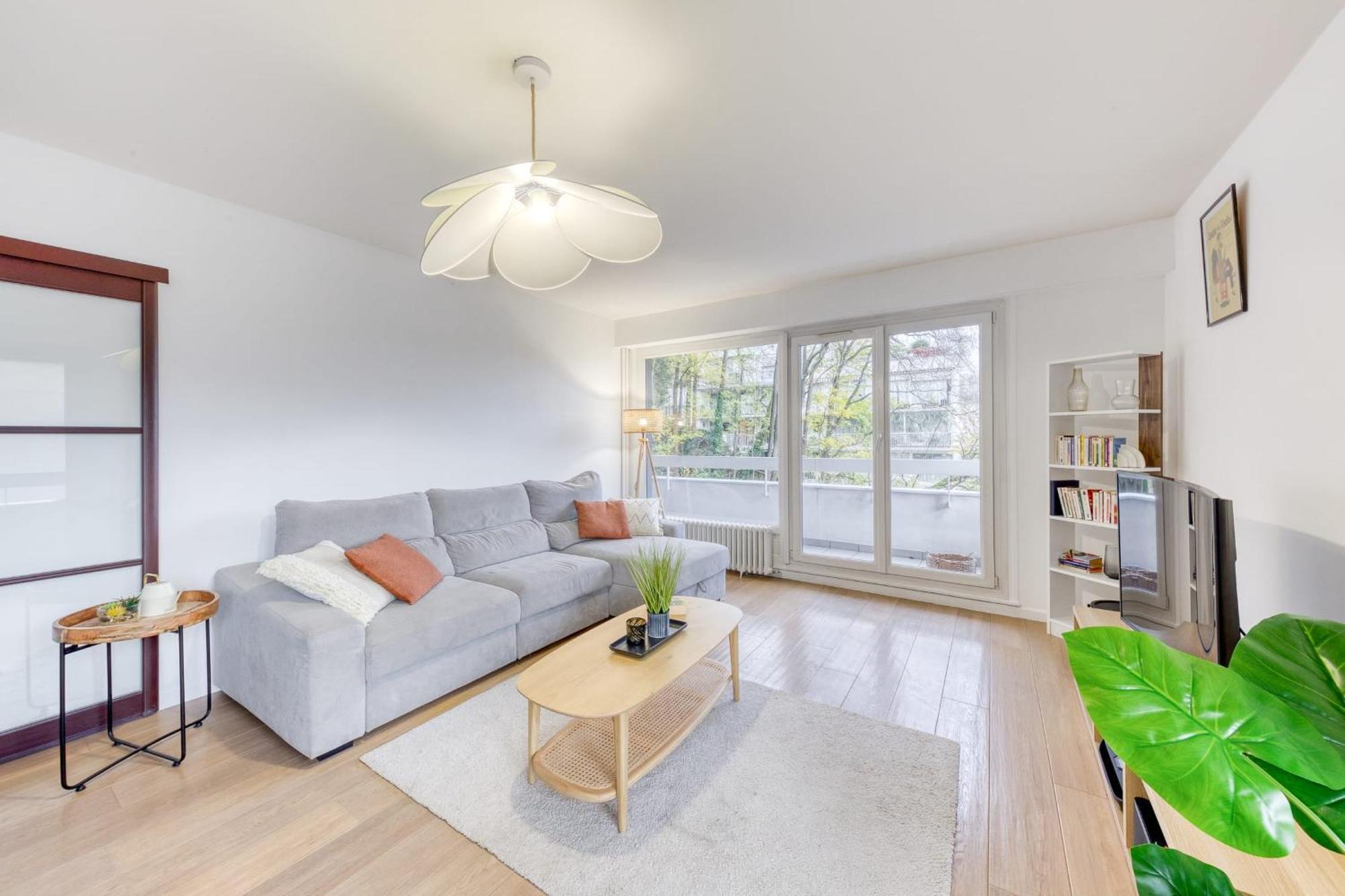 Grand Appartement Spacieux - Proche Paris แซฟร์ ภายนอก รูปภาพ