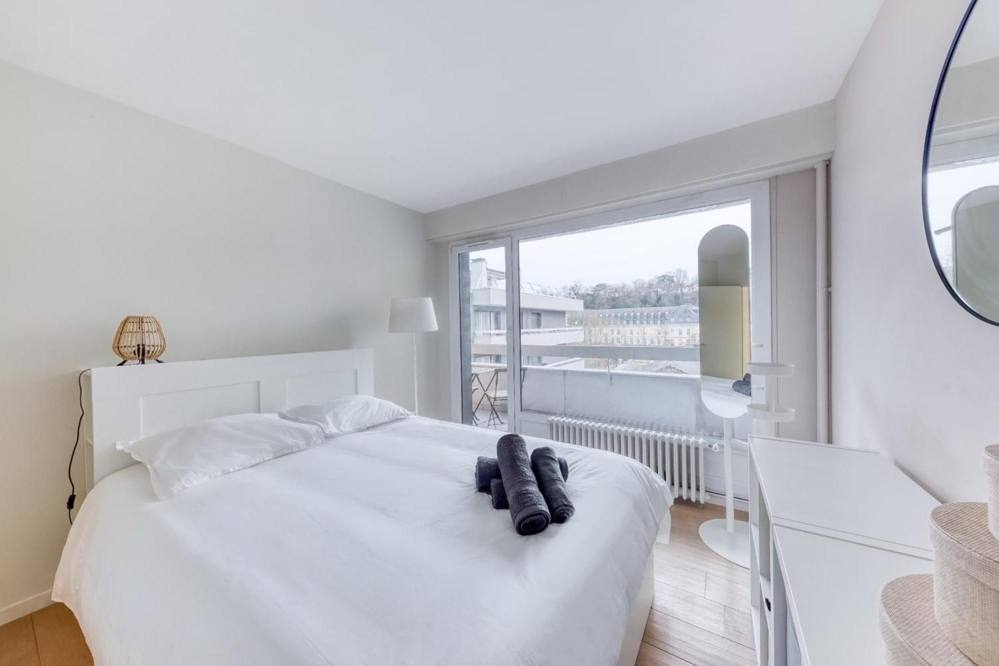 Grand Appartement Spacieux - Proche Paris แซฟร์ ภายนอก รูปภาพ