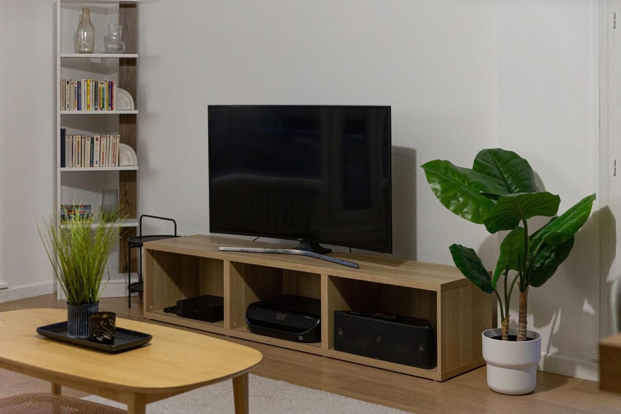 Grand Appartement Spacieux - Proche Paris แซฟร์ ภายนอก รูปภาพ